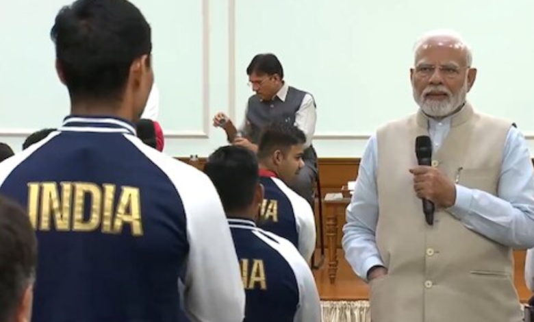 PM मोदी