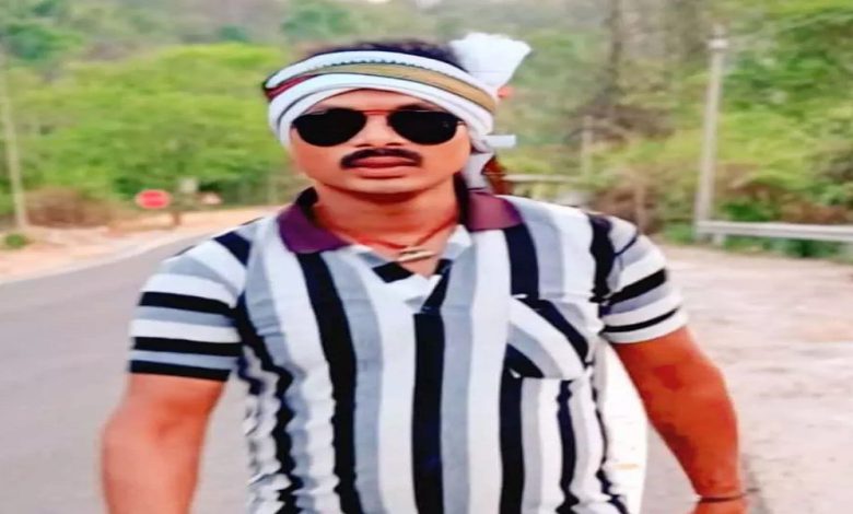 नक्सलियों